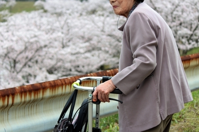 高齢の女性